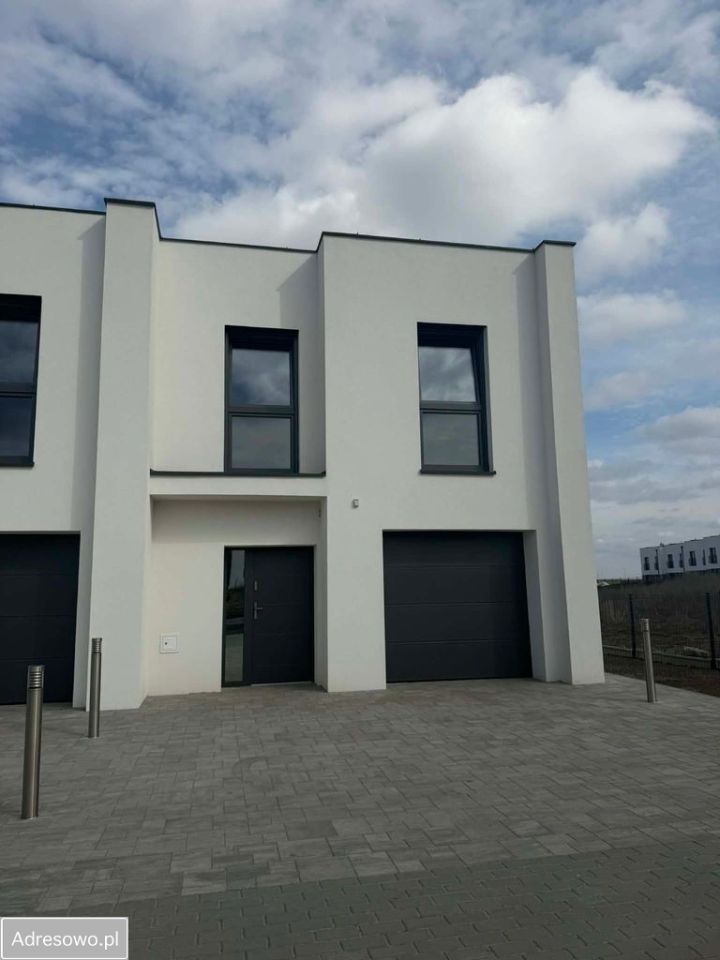 dom szeregowy, 4 pokoje Inowrocław, ul. Szymborska. Zdjęcie 8