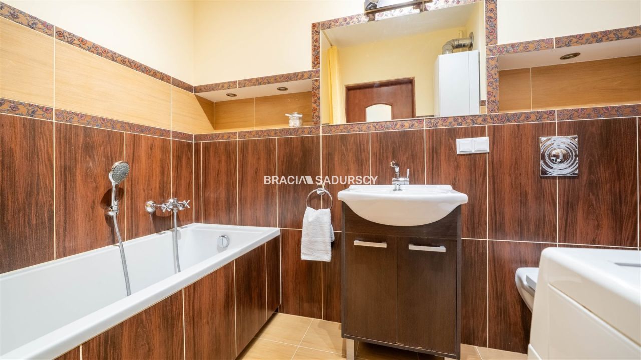 Mieszkanie 3-pokojowe Kraków Kosocice, ul. Romana Żelazowskiego. Zdjęcie 24