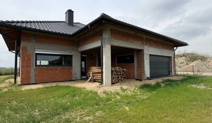 dom wolnostojący Piotrków Trybunalski, ul. Zalesicka