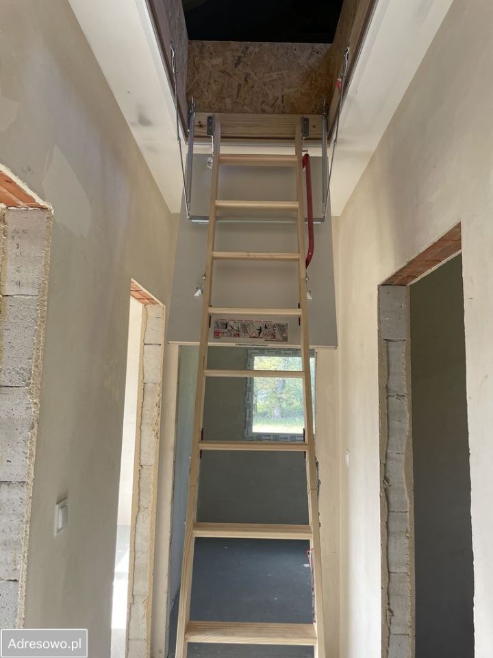 Mieszkanie 4-pokojowe Piasek, ul. Wolności. Zdjęcie 2