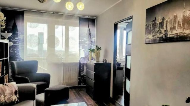 Mieszkanie 3-pokojowe Katowice Zawodzie, al. Walentego Roździeńskiego. Zdjęcie 3