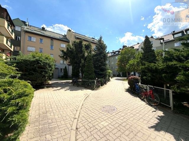 Mieszkanie 3-pokojowe Piastów, ul. Żbikowska. Zdjęcie 9