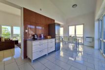 Lokal Ustronie Morskie, ul. Bolesława Chrobrego. Zdjęcie 1