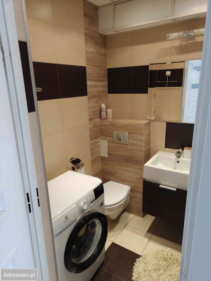 Mieszkanie 3-pokojowe Dąbrowa Górnicza Reden , ul. 1 Maja. Zdjęcie 4