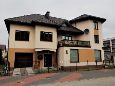 dom wolnostojący, 6 pokoi Ostrołęka Centrum, ul. Miła. Zdjęcie 1