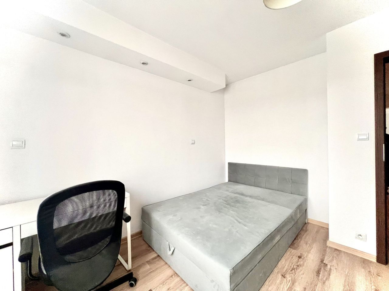 Mieszkanie 4-pokojowe Kraków Podgórze, ul. Opatkowicka. Zdjęcie 8