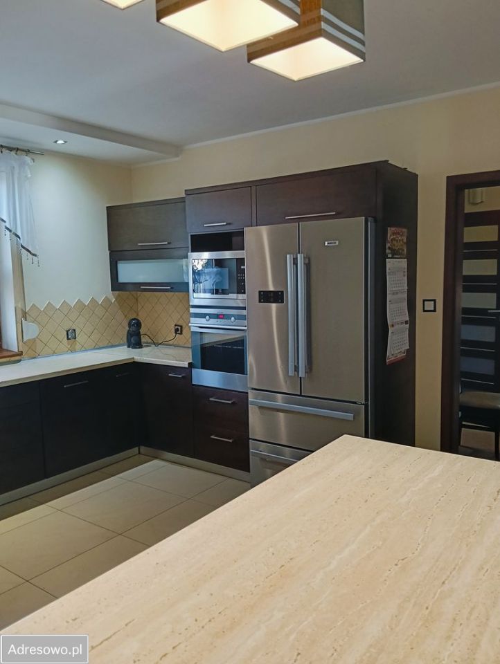 dom wolnostojący, 6 pokoi Ociąż, ul. Parkowa. Zdjęcie 16