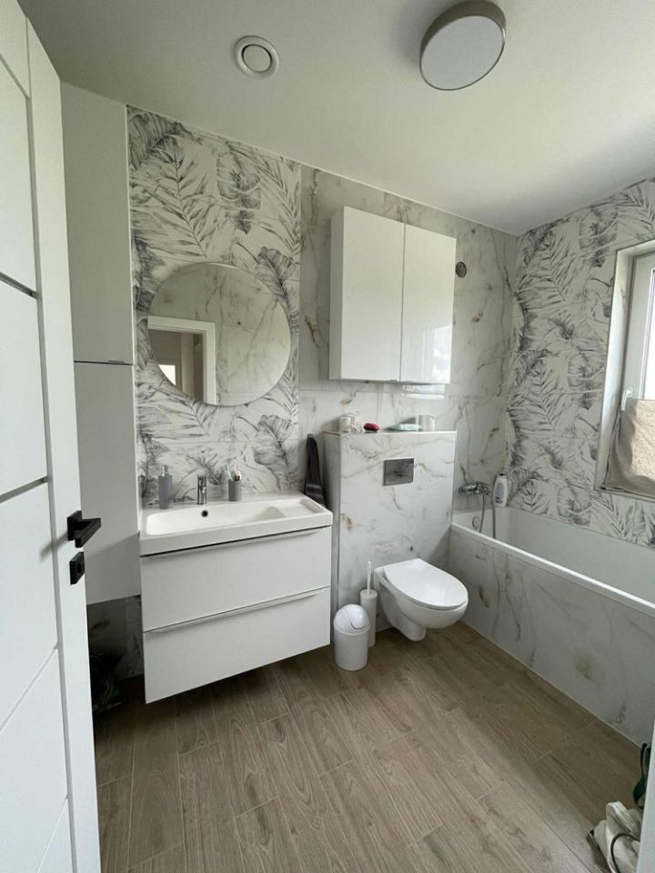 dom szeregowy Urzut. Zdjęcie 3