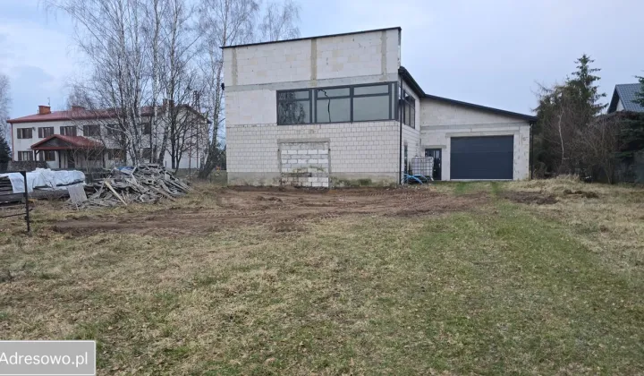 dom wolnostojący, 4 pokoje Hrud