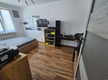 Mieszkanie 3-pokojowe Łódź Olechów. Zdjęcie 3