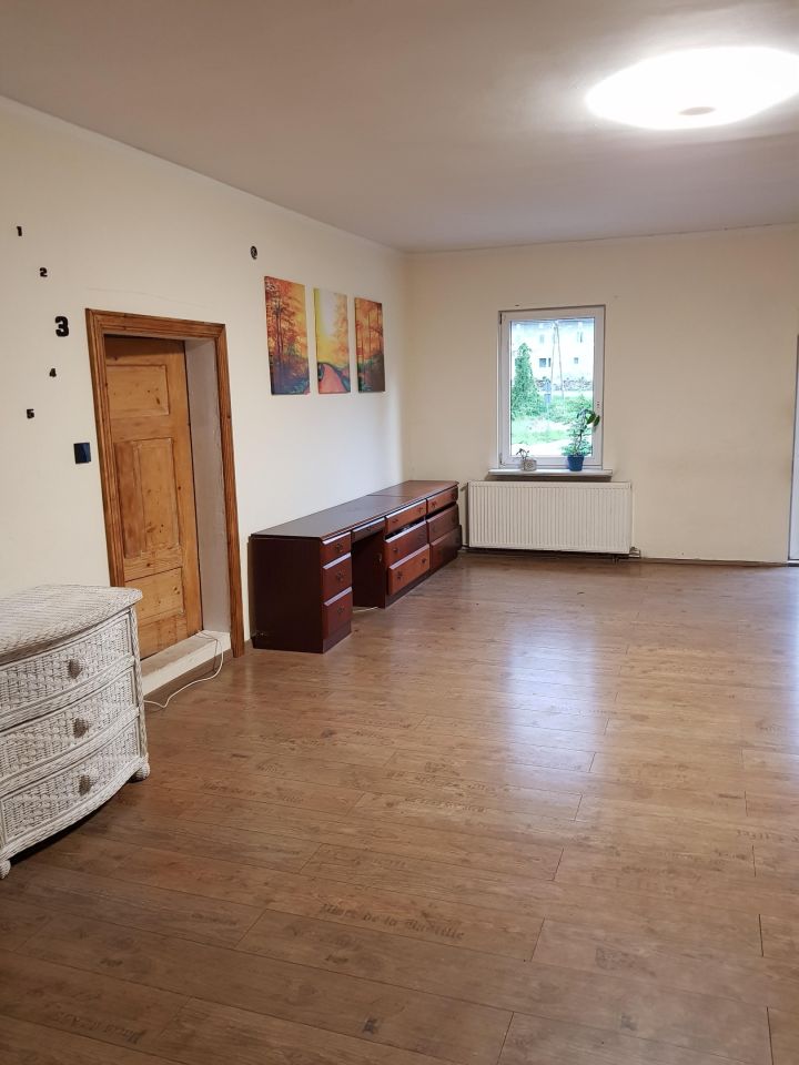 dom wolnostojący, 7 pokoi Chocieszów. Zdjęcie 7