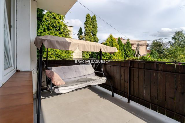 dom wolnostojący, 9 pokoi Kraków Zwierzyniec. Zdjęcie 13