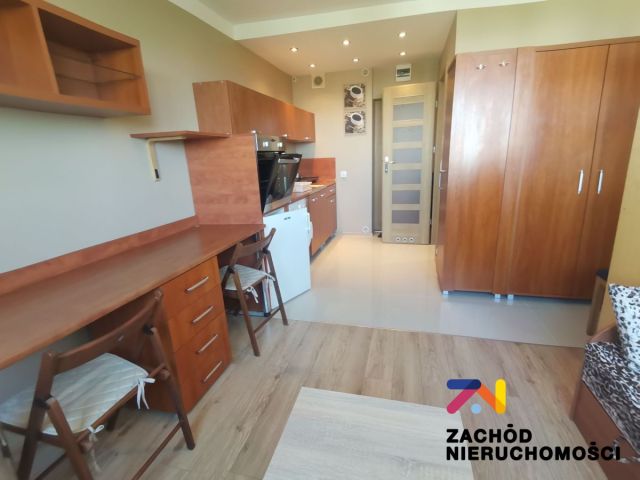 Mieszkanie 1-pokojowe Zielona Góra, ul. Władysława IV. Zdjęcie 2