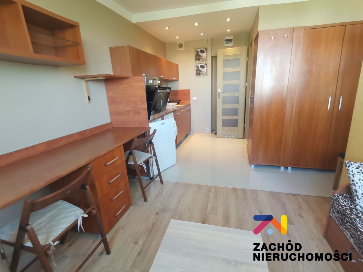 Mieszkanie 1-pokojowe Zielona Góra, ul. Władysława IV. Zdjęcie 2