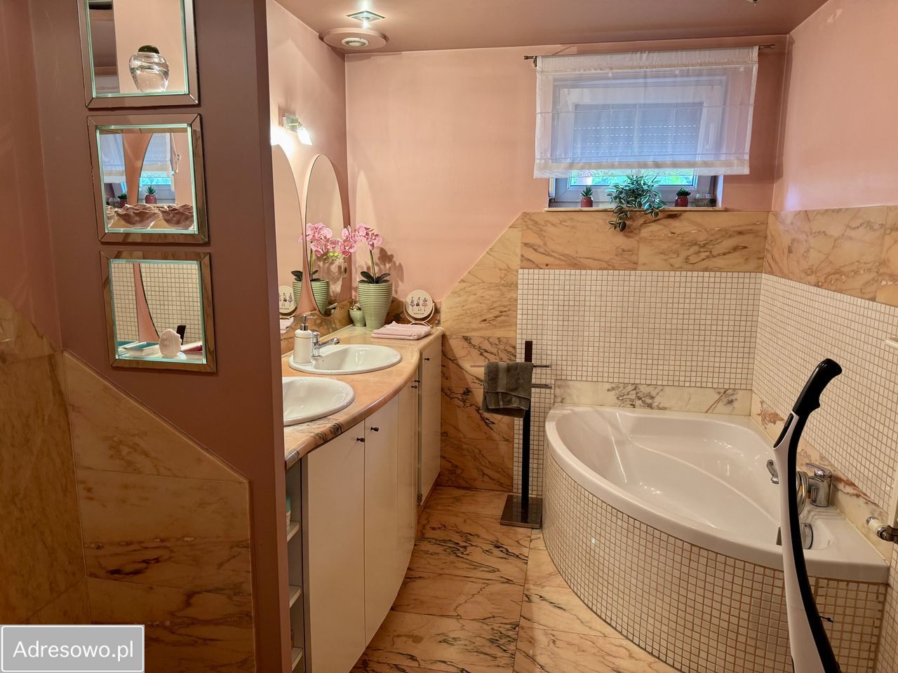 dom wolnostojący, 5 pokoi Piotrków Trybunalski. Zdjęcie 11