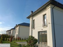 dom wolnostojący, 4 pokoje Snopków, ul. Klonowa