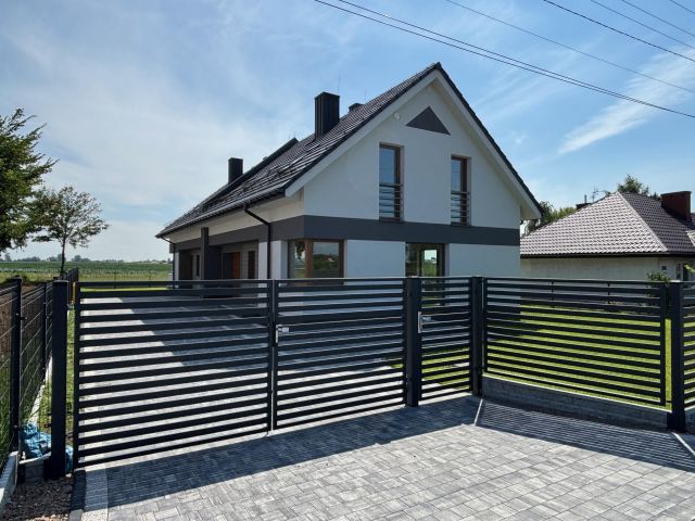 bliźniak, 4 pokoje Tropiszów Brzostek. Zdjęcie 1