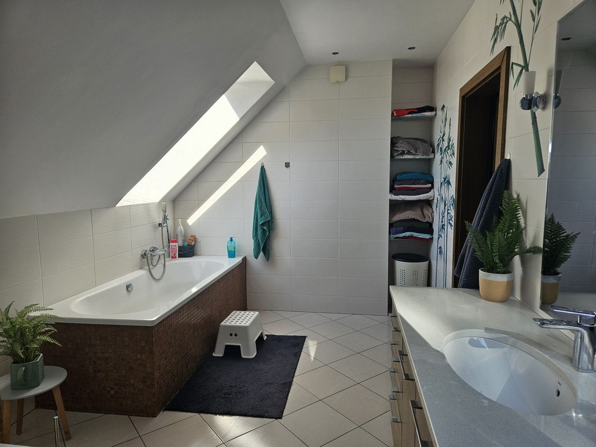 dom wolnostojący, 5 pokoi Tworóg. Zdjęcie 2