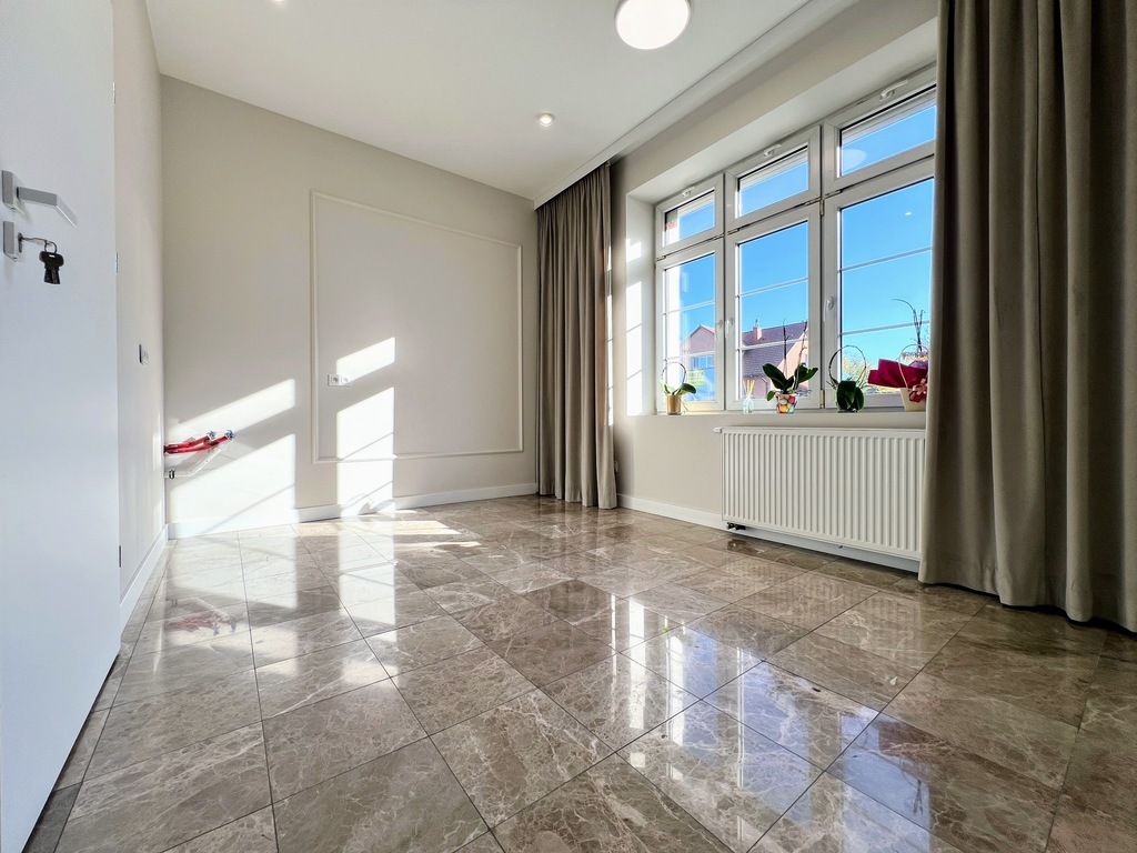 Lokal Rzeszów, ul. Staroniwska