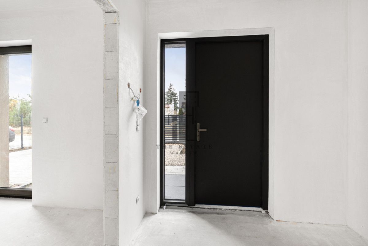 dom wolnostojący, 5 pokoi Warszawa Wawer, ul. Wacława Wojtyszki. Zdjęcie 2