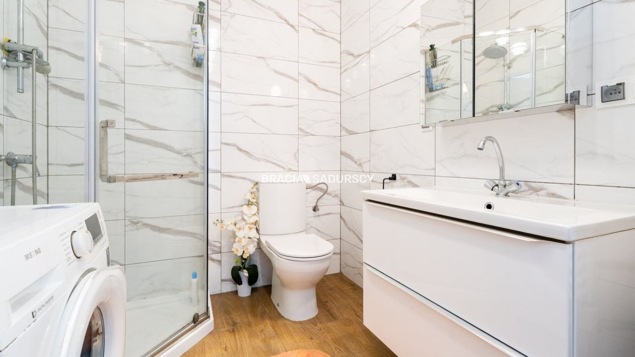 dom, 4 pokoje Kraków Łagiewniki-Borek Fałęcki, ul. Miła. Zdjęcie 15