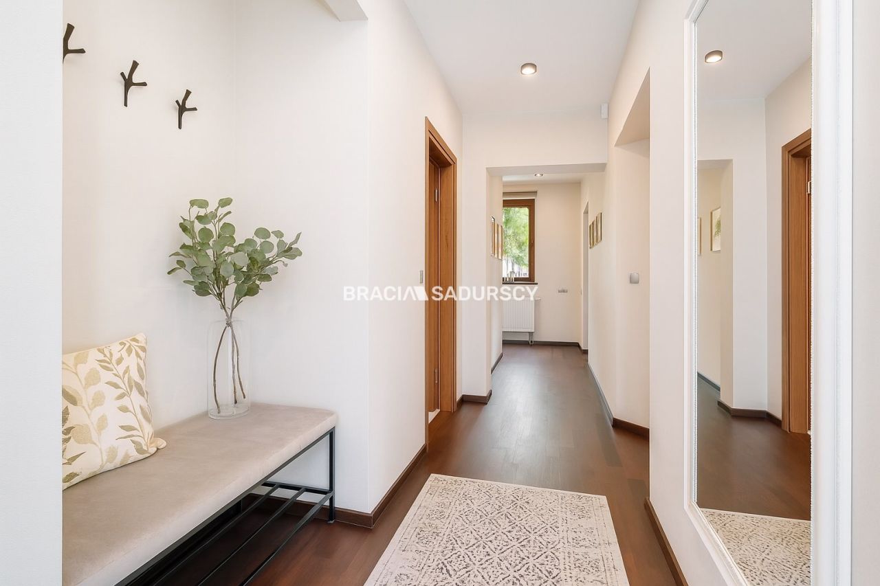 Mieszkanie 3-pokojowe Kraków, ul. Krowoderska. Zdjęcie 10