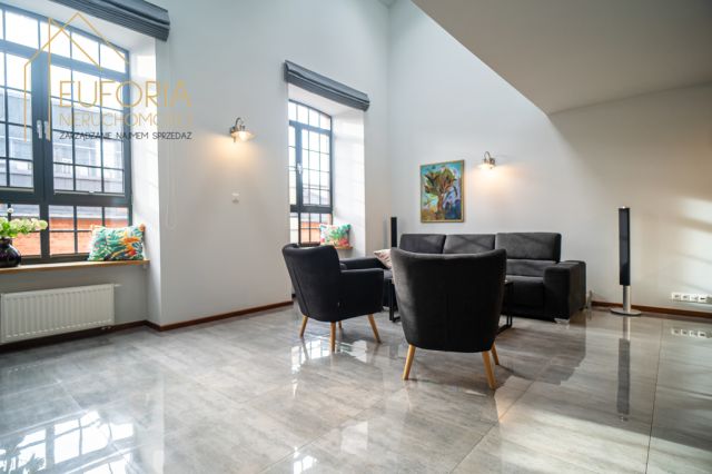 Mieszkanie 4-pokojowe Łódź. Zdjęcie 1