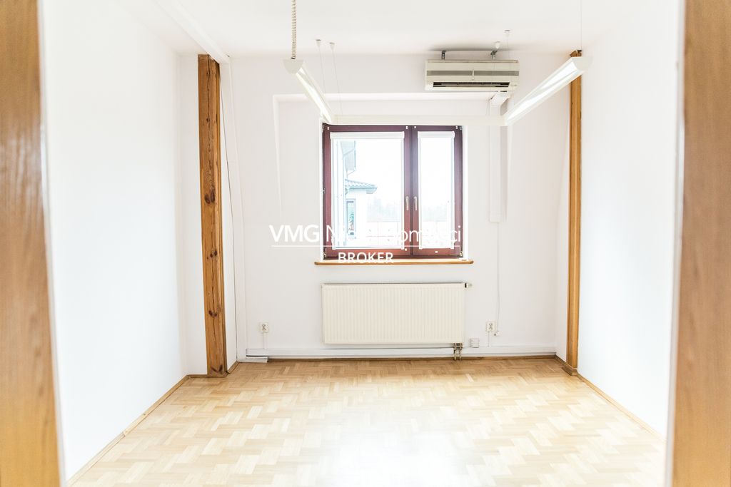 dom wolnostojący, 19 pokoi Warszawa Wawer. Zdjęcie 41