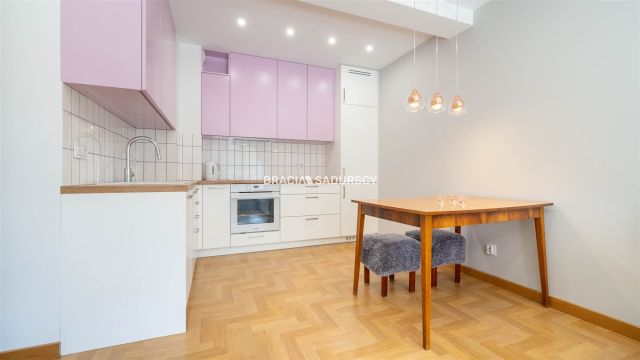 Mieszkanie 3-pokojowe Czarnochowice. Zdjęcie 4