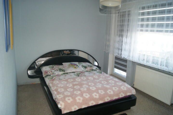 dom wolnostojący, 6 pokoi Jora Wielka. Zdjęcie 12