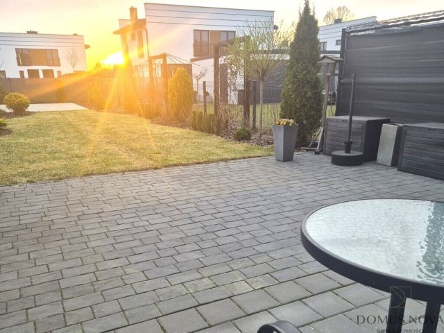dom szeregowy, 4 pokoje Góraszka, ul. Osiedlowa. Zdjęcie 3