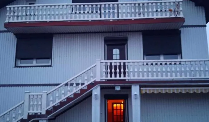 gospodarstwo, 9 pokoi Słomków Suchy