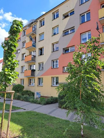 Mieszkanie 3-pokojowe Radom, ul. Grzybowska. Zdjęcie 1