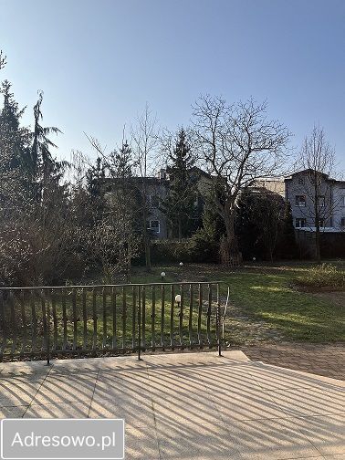 dom szeregowy, 8 pokoi Łowicz, ul. Adama Mickiewicza. Zdjęcie 3