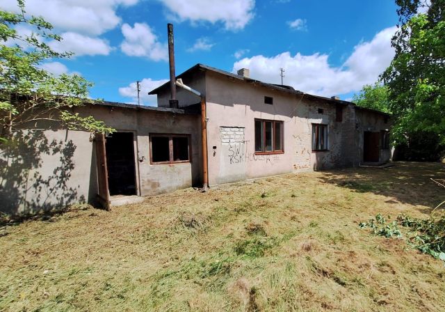 dom wolnostojący Kamieńsk, ul. Żołnierzy Września. Zdjęcie 1