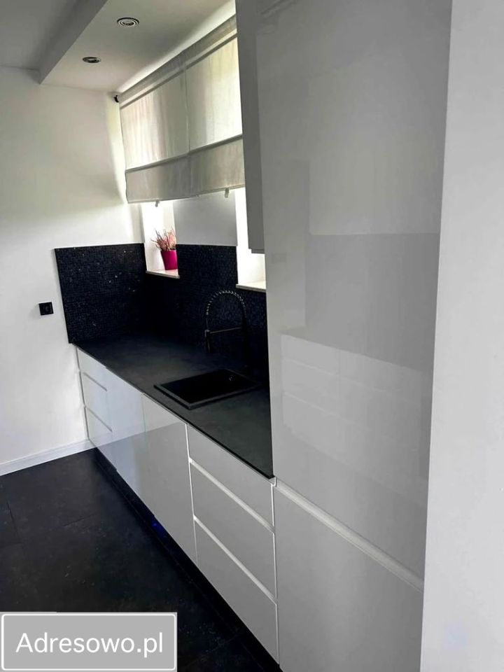 dom wolnostojący, 4 pokoje Annopole Nowe. Zdjęcie 12