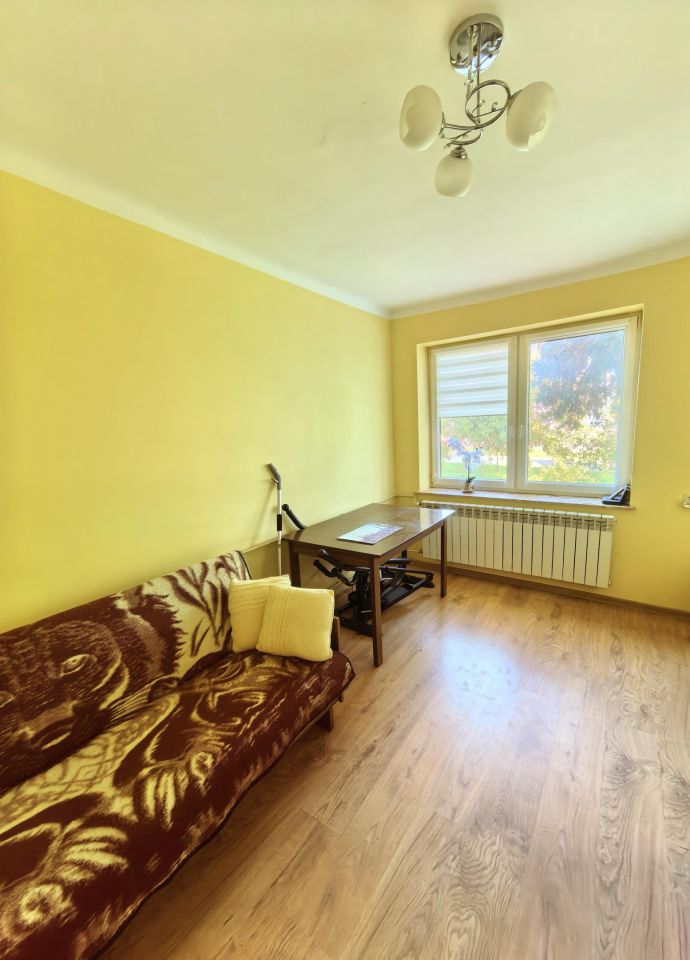 dom wolnostojący, 2 pokoje Orchów. Zdjęcie 5