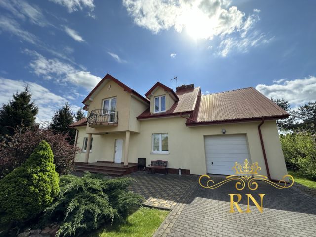dom wolnostojący, 6 pokoi Lublin Węglin, ul. Raszyńska. Zdjęcie 1