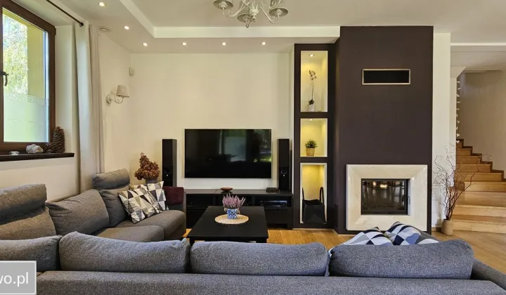 dom wolnostojący, 5 pokoi Sadowa