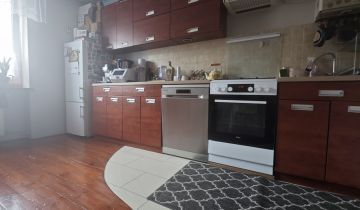 Mieszkanie 2-pokojowe Strzałków, Plac 3 Maja 15 m 1