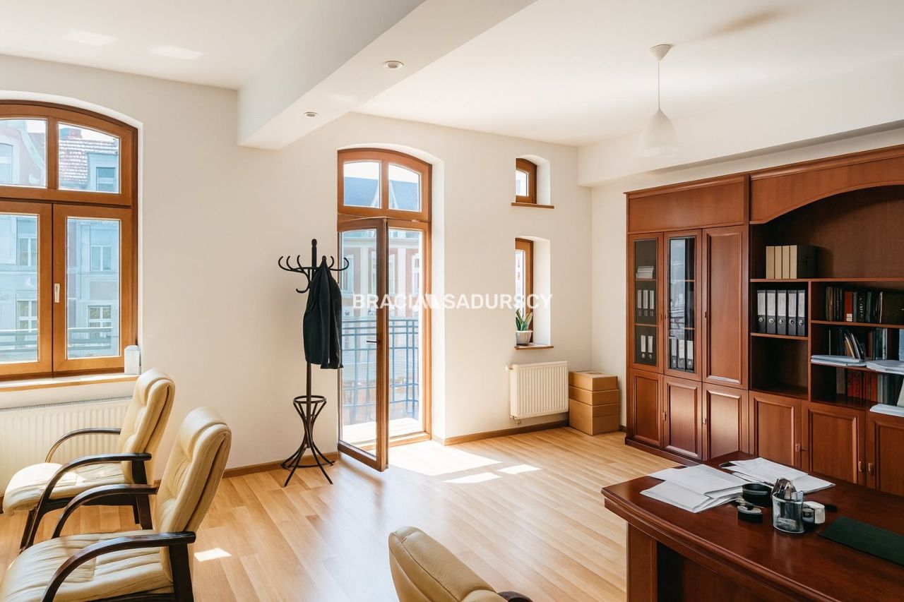 kamienica, 21 pokoi Bytom, ul. Gliwicka. Zdjęcie 3