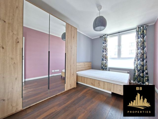 Mieszkanie 3-pokojowe Nowy Dwór Mazowiecki, ul. Jarzębinowa. Zdjęcie 1