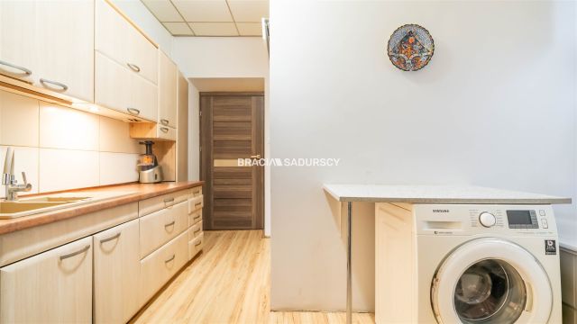 Mieszkanie 2-pokojowe Kraków Grzegórzki, ul. gen. Józefa Dwernickiego. Zdjęcie 11