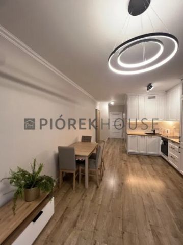 Mieszkanie 2-pokojowe Warszawa Ursus, ul. Silnikowa. Zdjęcie 2