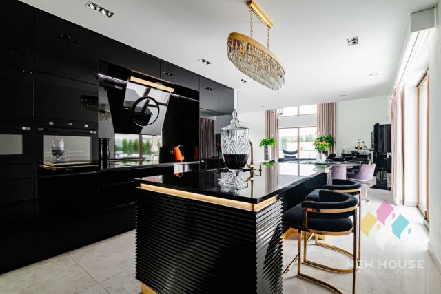 dom wolnostojący, 5 pokoi Łupki. Zdjęcie 5