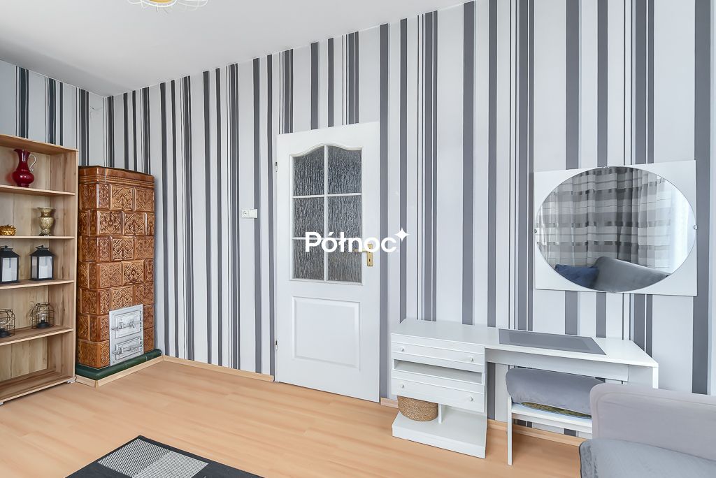 Mieszkanie 3-pokojowe Bytom, pl. Powstańców Śląskich. Zdjęcie 6