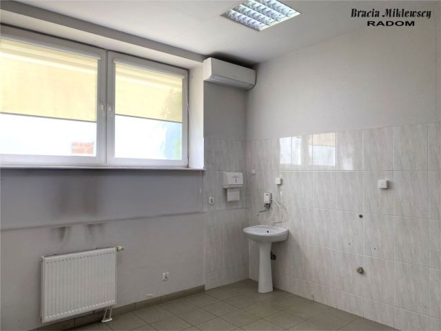 Lokal Radom Glinice, ul. Tadeusza Mazowieckiego. Zdjęcie 15