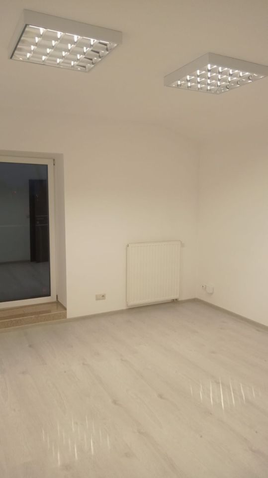 Biuro Pruszcz Gdański, ul. Fryderyka Chopina. Zdjęcie 2