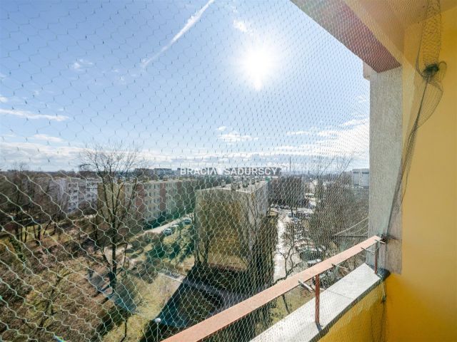 Mieszkanie 2-pokojowe Kraków Bieńczyce, os. Albertyńskie. Zdjęcie 8