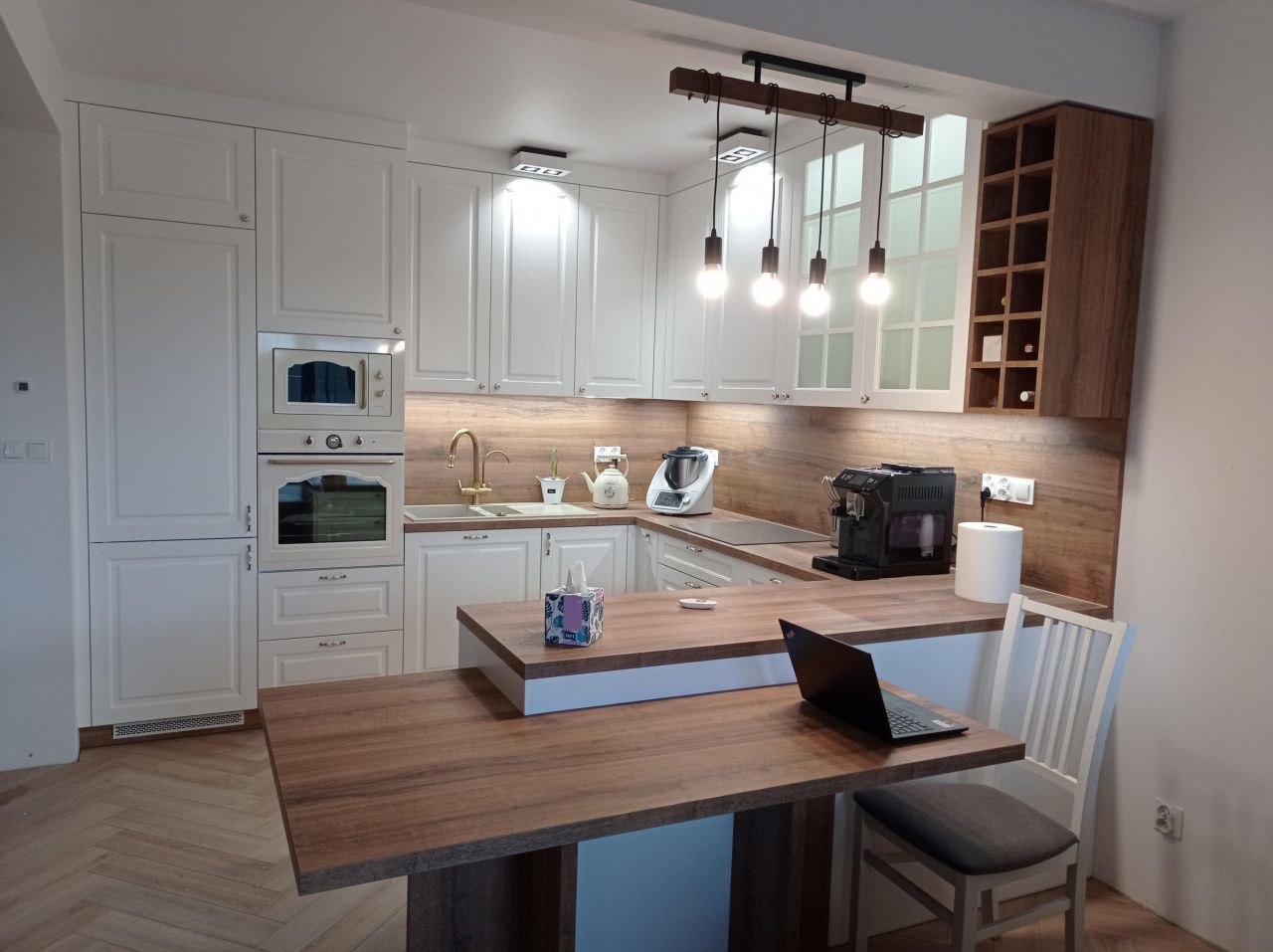 Mieszkanie 3-pokojowe Pszczółki, ul. Migdałowa. Zdjęcie 2